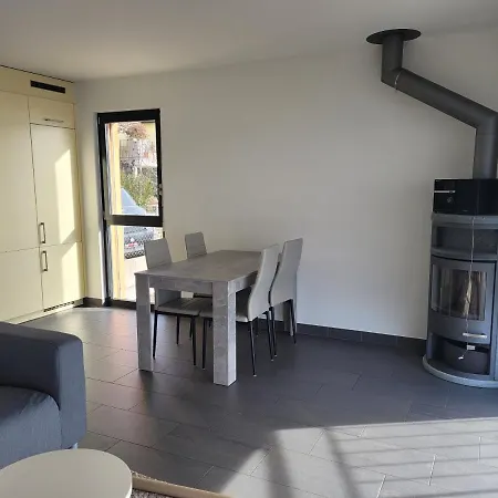 Super Panorama Apartment Gordola