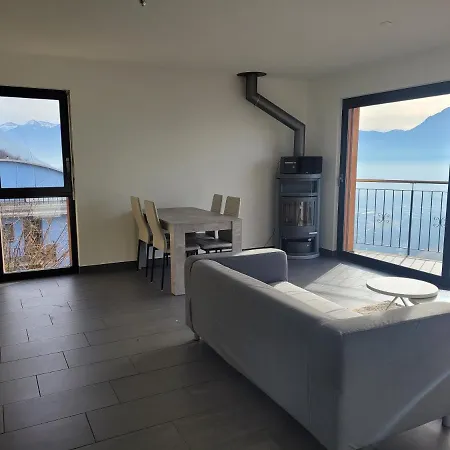 Super Panorama Apartment Gordola